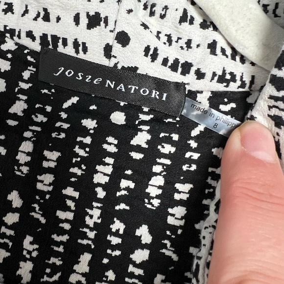 Josie Natori Beautiful Women Dress- 8 - Picture 9 of 9